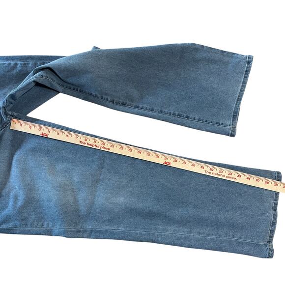 Curve Appeal 14/32 High Rise Straight Comfort Waist Jeans Light Wash Denim - Picture 6 of 11